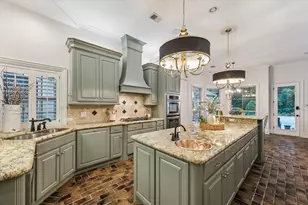 10290 Paradise Valley Dr, Conroe, TX 77304 - Photo 13