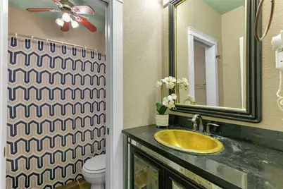 1712 19th #1, Galveston, TX 77550 - Photo 23