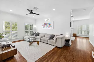 1703 Stacy Crest, Houston, TX 77008 - Photo 9