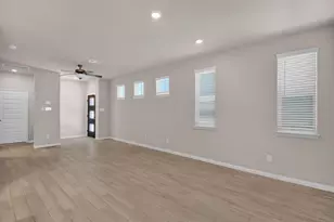 16012 Oregon Oak Dr, Houston, TX 77084 - Photo 7