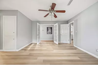10703 Valley Forge Drive, Houston, TX 77042 - Photo 39