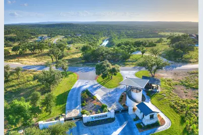 1609 Paradise Parkway, Canyon Lake, TX 78133 - Photo 7