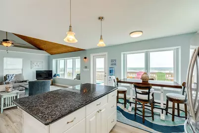 21446 Gulf Drive, Galveston, TX 77554 - Photo 23