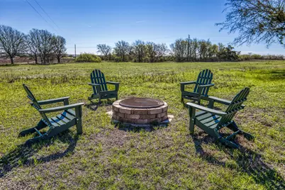 6510 Ganske Road, Burton, TX 77835 - Photo 19