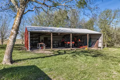 6510 Ganske Road, Burton, TX 77835 - Photo 37