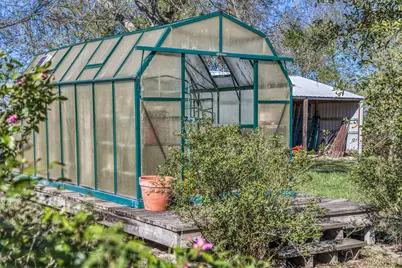 6510 Ganske Road, Burton, TX 77835 - Photo 37