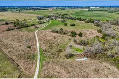6510 Ganske Road, Burton, TX 77835 - Photo 39