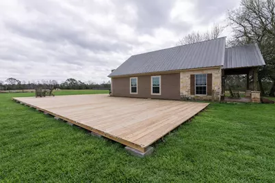 105 County Road 2239, Cleveland, TX 77327 - Photo 23
