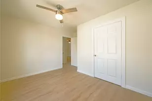 912 Church St, Galveston, TX 77550 - Photo 15