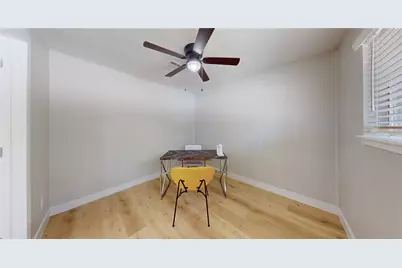 5455 Birdwood Road, Houston, TX 77096 - Photo 9