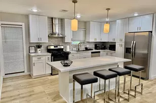 5455 Birdwood Rd, Houston, TX 77096 - Photo 1