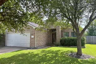 2101 Laughing Gull Ln, League City, TX 77573 - Photo 1
