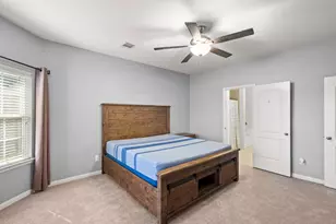 422 Turquoise Trade Dr, La Marque, TX 77568 - Photo 9