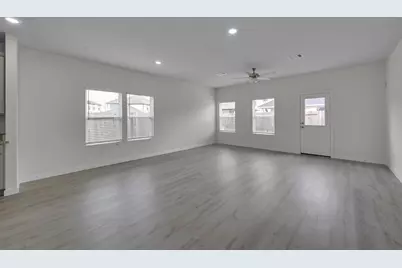 14309 Ash Tree Drive, Conroe, TX 77302 - Photo 5