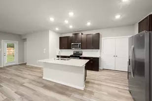 18733 Timber Gln Dr, Conroe, TX 77316 - Photo 11