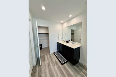 12312 Greenwood Gate Drive, Houston, TX 77047 - Photo 17