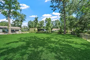 1105 Thomas Ave, Conroe, TX 77301 - Photo 3