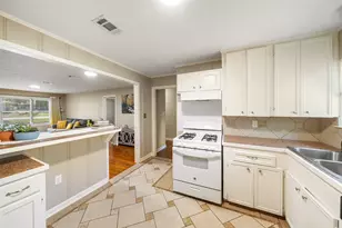1105 Thomas Ave, Conroe, TX 77301 - Photo 21