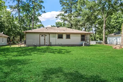 1105 Thomas Avenue, Conroe, TX 77301 - Photo 11
