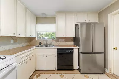 1105 Thomas Avenue, Conroe, TX 77301 - Photo 7