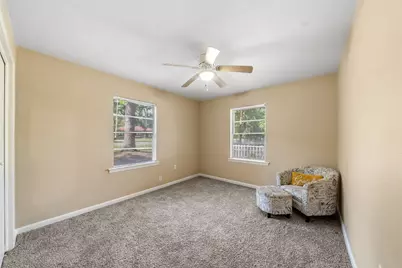 1105 Thomas Avenue, Conroe, TX 77301 - Photo 13