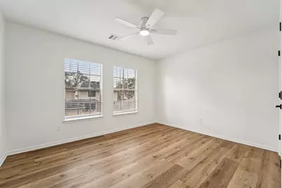 1808 N Mission Circle, Friendswood, TX 77546 - Photo 19