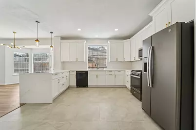 1808 N Mission Circle, Friendswood, TX 77546 - Photo 11