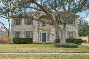 1808 N Mission Cir, Friendswood, TX 77546 - Photo 1