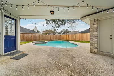 1808 N Mission Circle, Friendswood, TX 77546 - Photo 29