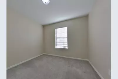 709 Totem Trail Drive, La Marque, TX 77568 - Photo 9