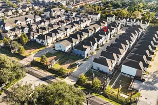 8810 Hollister Pine Ct, Houston, TX 77080 - Photo 33