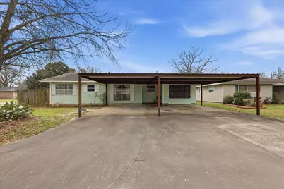 412 S 4th 1/2 Street, Nederland, TX 77627 - Photo 1