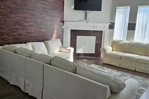 1211 Lark Ln, Richmond, TX 77469 - Photo 5