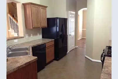 1052 Shadow Glenn Drive, Conroe, TX 77301 - Photo 3