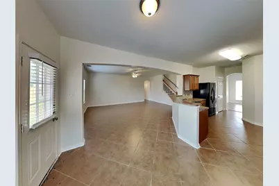 1052 Shadow Glenn Drive, Conroe, TX 77301 - Photo 3