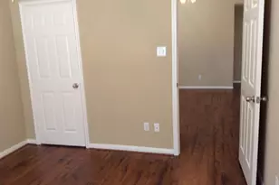 1052 Shadow Glenn Dr, Conroe, TX 77301 - Photo 11