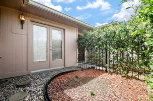 4902 Rainwater Dr, Pasadena, TX 77505 - Photo 3