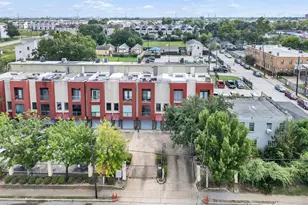 310 S Jensen Dr, Houston, TX 77003 - Photo 3