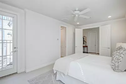 1035 Ashland Street, Houston, TX 77008 - Photo 7