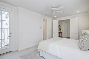 1035 Ashland St, Houston, TX 77008 - Photo 7