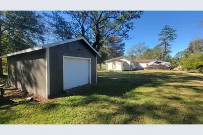 2960 Call Street, Vidor, TX 77662 - Photo 5