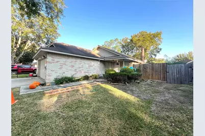 14014 Clear Forest Drive, Sugar Land, TX 77498 - Photo 3