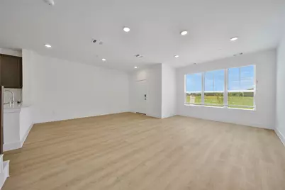 11918 Outer Bark Drive #15, Tomball, TX 77375 - Photo 5