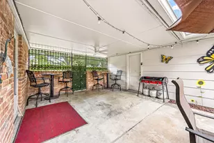 5703 Green Springs Dr, Houston, TX 77066 - Photo 43