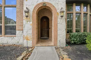 3 Spotted Lily Way, The Woodlands, TX 77354 - Photo 5