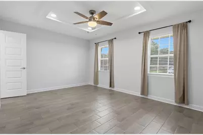 7027 Kingsway Drive, Houston, TX 77087 - Photo 7