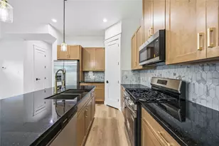 5601 Nielan St, Houston, TX 77028 - Photo 7