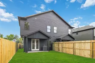 5601 Nielan St, Houston, TX 77028 - Photo 27