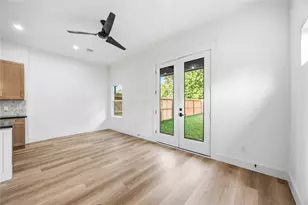 5601 Nielan St, Houston, TX 77028 - Photo 11