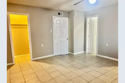 9413 Hollock Street #B, Houston, TX 77075 - Photo 9